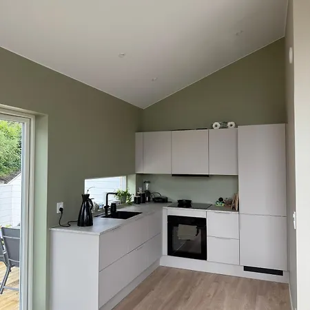 Modern With Terrace And Fishing Nearby