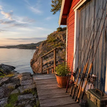 New Villa Fishing Sunset Terrace Fireplace Hiking Feriehus *