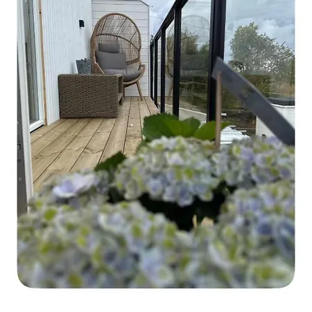 3-bedroom With Sunset Views, Fireplace & Evcharg Dom wakacyjny *